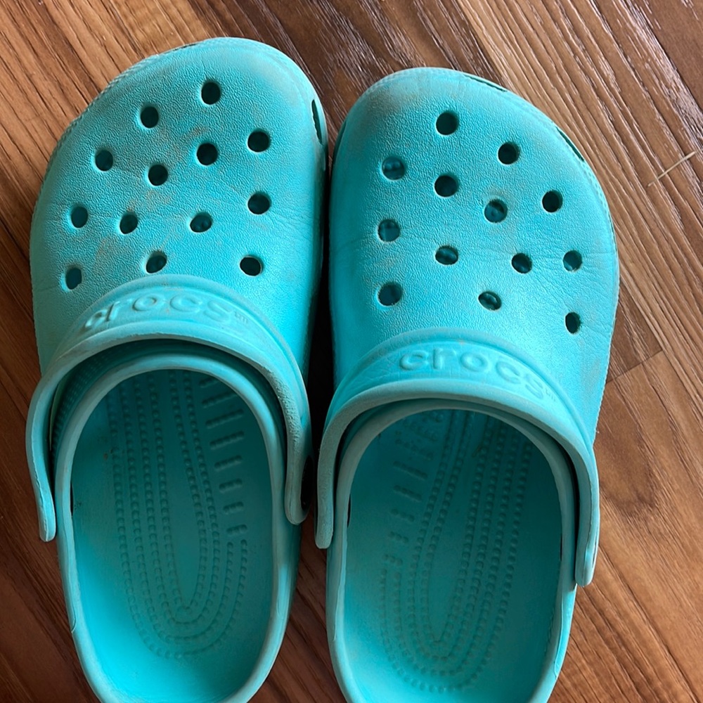 Kids crocs